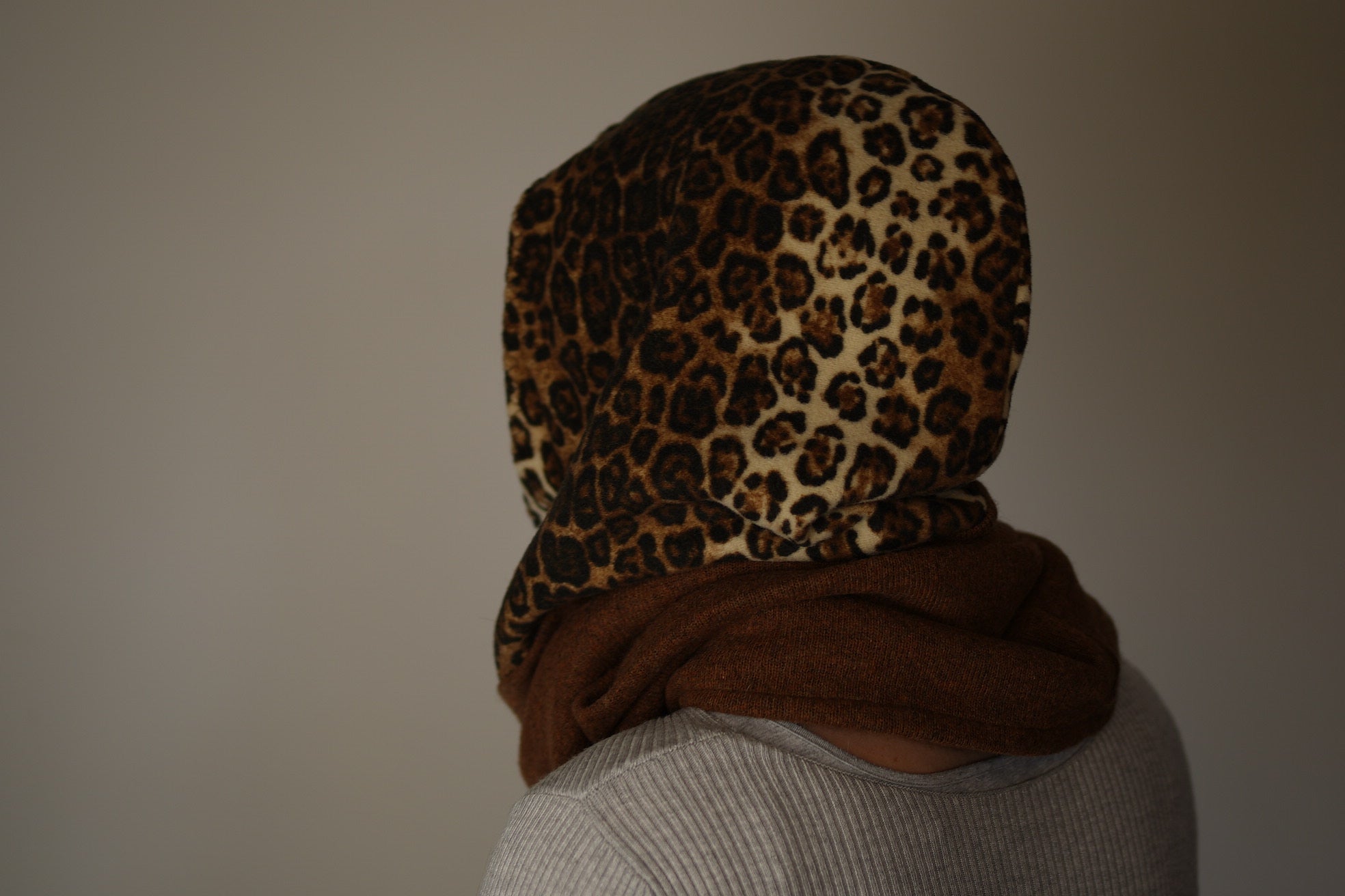 Sturmschal Leoparden Muster